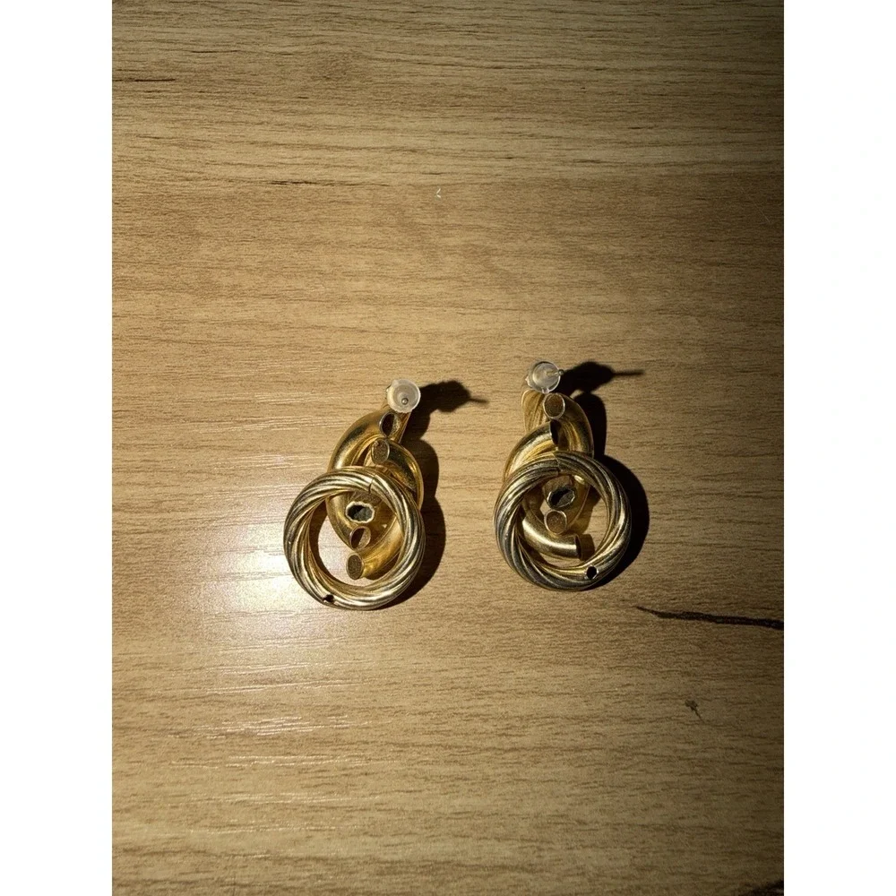 Vintage 80s 90s Chunky Hollow Tube Knot Gold Tone Pierced Earrings